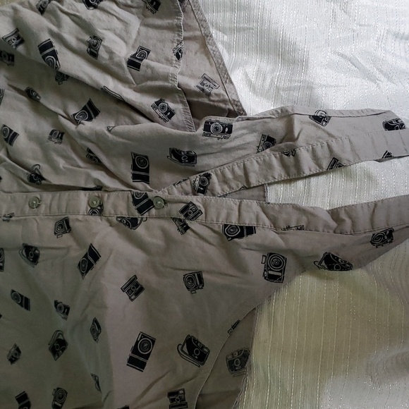 Tie Front Button Down Camera Shirt Blouse - Picture 4 of 11